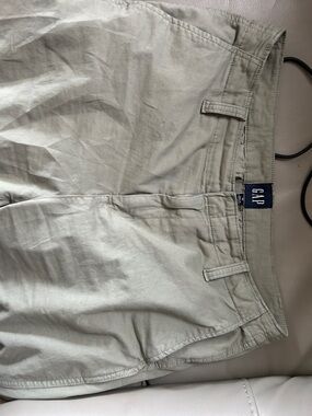 GAP womens Light Khaki Flat-Front pants